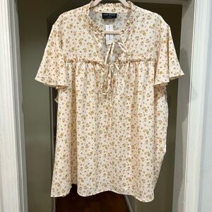 NWT Lane Bryant peasant style blouse. Size 28